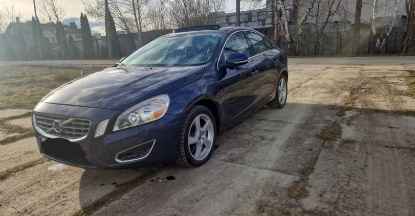 Volvo S60 cena 27900 przebieg: 210128, rok produkcji 2013 z Sulęcin małe 92